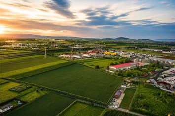 Teren Intravilan de vanzare STUPINI - Brasov anunturi imobiliare Brasov