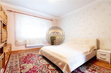 Casă - 4 camere de vanzare IOSIA - Bihor anunturi imobiliare Bihor