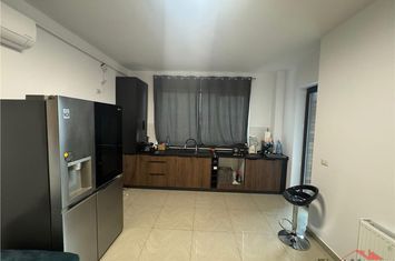 Apartament 2 camere de vanzare NORD - Vrancea anunturi imobiliare Vrancea