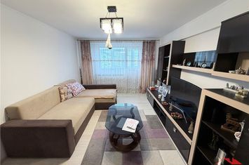 Apartament 3 camere de vanzare ULTRACENTRAL - Vrancea anunturi imobiliare Vrancea