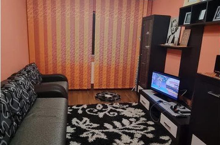 Apartament 2 camere de vanzare OSTROVENI - Valcea anunturi imobiliare Valcea