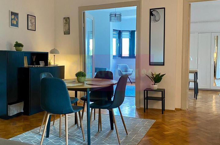 Calea Mosilor, Ultracentral , 3 camere mobilat, metrou Universitate anunturi imobiliare Bucuresti