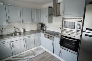Casă - 7 camere de vanzare AGHIRES - Salaj anunturi imobiliare Salaj