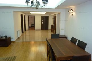Apartament 4 camere de închiriat Bucuresti - Piata Romana