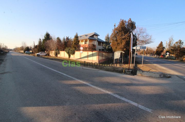 Csasa P+1 Plesoiu la 2 drumuri principale !! anunturi imobiliare Olt