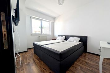 Apartament 3 camere de vanzare NUFARUL - Bihor anunturi imobiliare Bihor