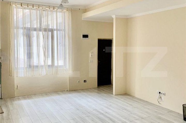 Apartament 4 camere de vanzare CLUJ-NAPOCA - Cluj anunturi imobiliare Cluj