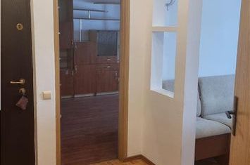 Apartament 3 camere de vanzare TRAIAN - Valcea anunturi imobiliare Valcea