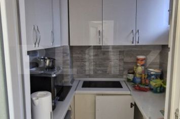 Apartament 3 camere de vanzare GAESTI - Dambovita anunturi imobiliare Dambovita