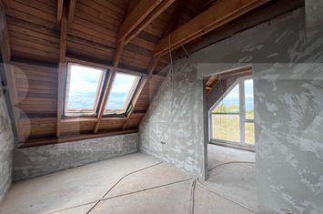 Vilă - 5 camere de vanzare CLUJ-NAPOCA - Cluj anunturi imobiliare Cluj