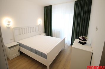 Apartament 3 camere de inchiriat ULTRACENTRAL - Bacau anunturi imobiliare Bacau