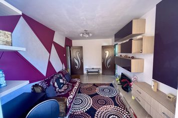 Apartament 3 camere de vanzare DEVA - Hunedoara anunturi imobiliare Hunedoara