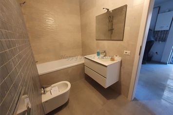 Apartament 3 camere de vanzare FLORESTI - Cluj anunturi imobiliare Cluj
