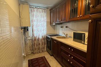 Apartament 3 camere de inchiriat RADAUTI - Suceava anunturi imobiliare Suceava
