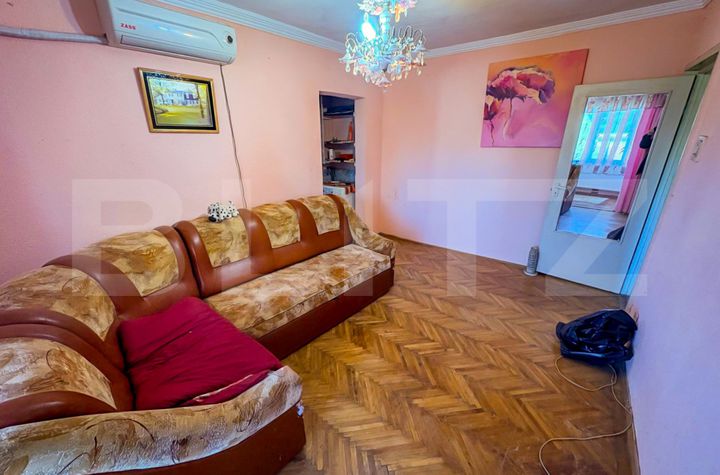 Apartament 3 camere de vanzare SIMERIA - Hunedoara anunturi imobiliare Hunedoara