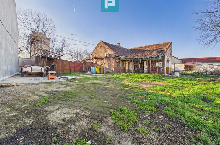 Teren de inchiriat pe 6 Vanatori anunturi imobiliare Arad