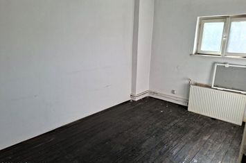 Investitie - 2 camere la mansarda 19 mp + pod 166 mp + teren 60 mp anunturi imobiliare Bucuresti