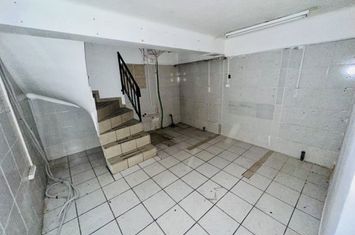 Armeneasca - Bd. Carol I stradal spatiu comercial 54 mp utili anunturi imobiliare Bucuresti