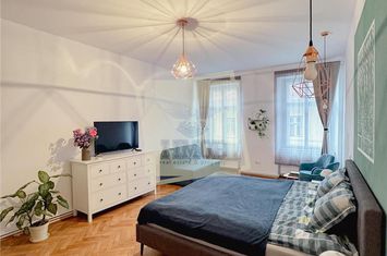Garsonieră de inchiriat CENTRUL ISTORIC - Sibiu anunturi imobiliare Sibiu