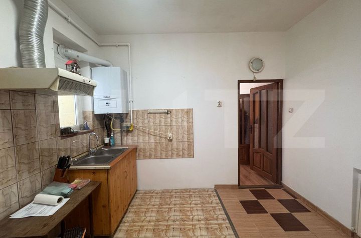 Apartament 3 camere de vanzare CLUJ-NAPOCA - Cluj anunturi imobiliare Cluj