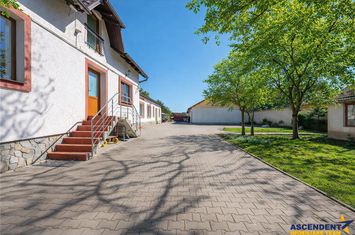 Casă - 6 camere de vanzare EXTERIOR EST - Brasov anunturi imobiliare Brasov