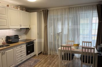 Apartament 3 camere de vanzare FLORESTI - Cluj anunturi imobiliare Cluj