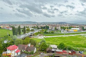 Apartament 3 camere de vanzare GARII - Covasna anunturi imobiliare Covasna