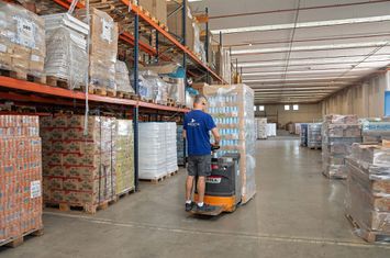 Spațiu logistic flexibil, 500 mp - 5 000 mp. Comision 0%. anunturi imobiliare Bihor