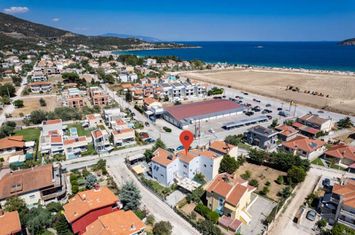 Casă individuală 3 niveluri, 135 mp, Nea Iraklitsa anunturi imobiliare Grecia