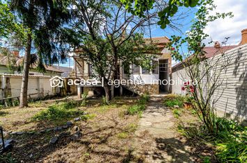 Casă pe Str. Dorobanților | 716 mp teren | Pârneava anunturi imobiliare Arad