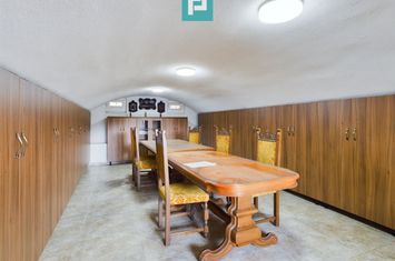 Casă tip duplex cu teren generos în Dezna anunturi imobiliare Arad