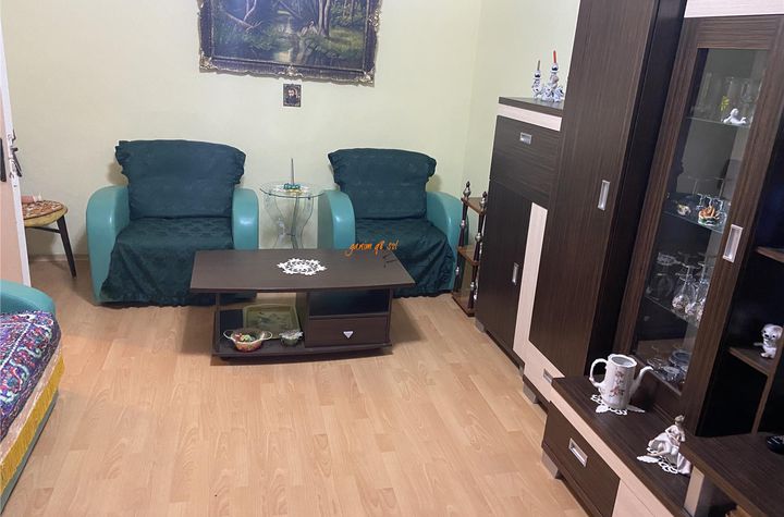 Apartament 2 camere de vanzare GARA - Vrancea anunturi imobiliare Vrancea