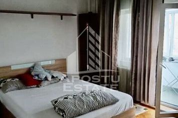 Apartament 3 camere, 2 bai, etaj 2, centrala proprie, zona Lunei anunturi imobiliare Timis