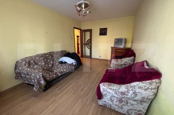 Apartament 3 camere de vanzare DACIA - Iasi anunturi imobiliare Iasi