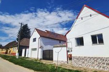 Casă - 3 camere de vanzare HOSMAN - Sibiu anunturi imobiliare Sibiu