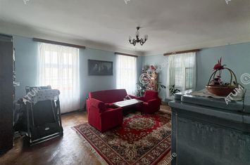 Apartament 4 camere de vanzare CENTRUL ISTORIC - Sibiu anunturi imobiliare Sibiu