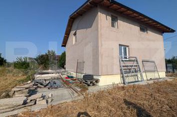 Casă - 6 camere de vanzare BUNGETU - Dambovita anunturi imobiliare Dambovita