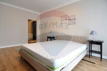 Apartament spațios, 3 camere, închiriere în zona P-ta Mihai Viteazu anunturi imobiliare Cluj