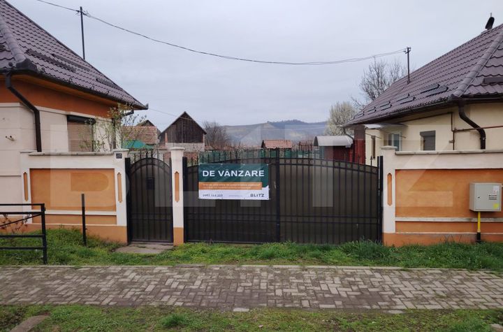 Casă - 3 camere de vanzare OGRA - Mures anunturi imobiliare Mures