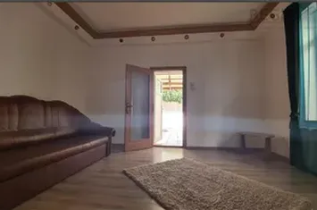 Casă - 4 camere de inchiriat SCHEI - Brasov anunturi imobiliare Brasov