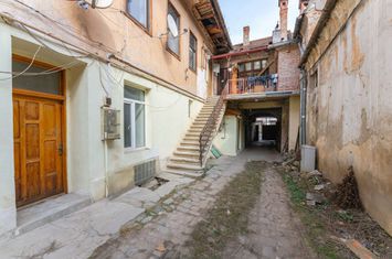 Clădire de vânzare în Brașovul Vechi | 16 camere | Potențial de dezvoltare anunturi imobiliare Brasov