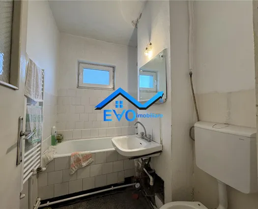 Apartament 2 camere Dacia, 39 mp