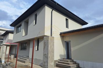 CASA INDIVIDUALA P+1+POD- 350 MP TEREN-STR.SCOLII anunturi imobiliare Bucuresti