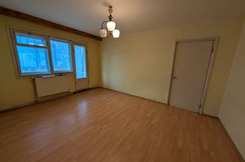 Apartament 2 camere de vanzare MIORITEI - Bacau anunturi imobiliare Bacau