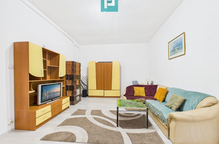 Apartament cu 2 camere ultracentral anunturi imobiliare Arad