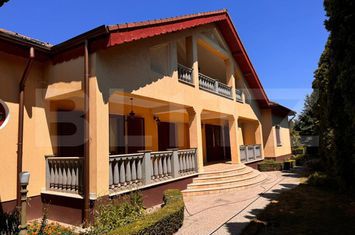 Casă - 11 camere de vanzare BARIERA VALCII - Dolj anunturi imobiliare Dolj