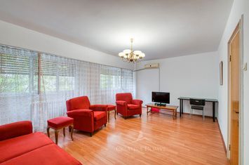 Victoriei, doua camere mari (transformate din 3) anunturi imobiliare Bucuresti