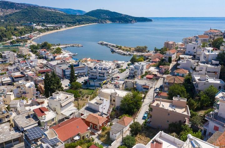 Teren construibil 120 mp, colț în Sougiouloi anunturi imobiliare Grecia