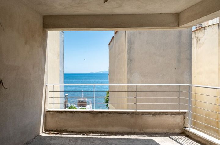 Apartament 2 camere, 103,96 mp — centrul Kavala anunturi imobiliare Grecia