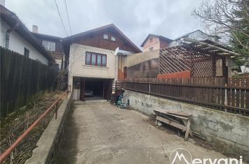 Casă - 2 camere de vanzare POIANA TAPULUI - Prahova anunturi imobiliare Prahova